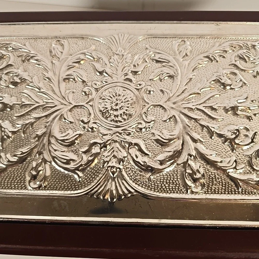 Royal‎ England Intricate Metal Flower Design On Wood Jewelry/trinket Box 12x8x4